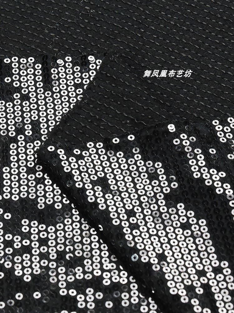 قماش ترتر عالي المرونة للنساء  - مراجعة Crystal Mesh Fabric وسعره